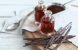 The difference between vanilla essence and extract